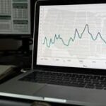 Illinois Quick Hits: Illinois employment continues moderate rise