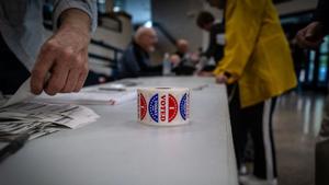 Ten candidates seek to oust Baumgartner in Washington's CD5 race