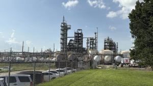 Energy Department reports sinking U.S. fuel, diesel demand