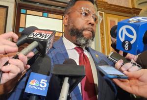 Lawmakers weigh Chicago voter-guided Chicago charter